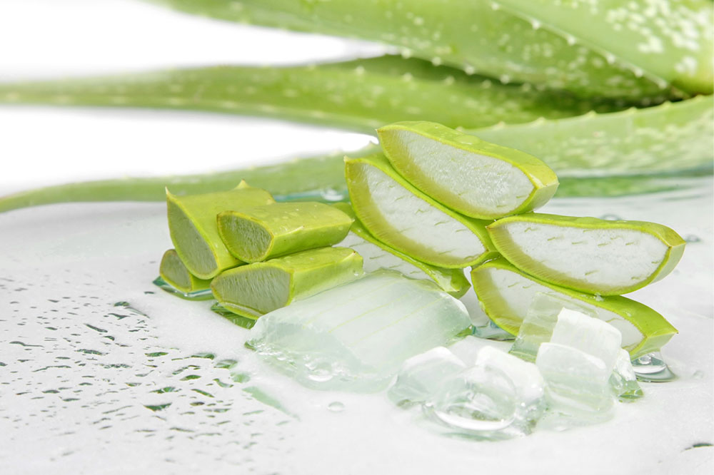 6 Ways to Treat Atopic Dermatitis at Home